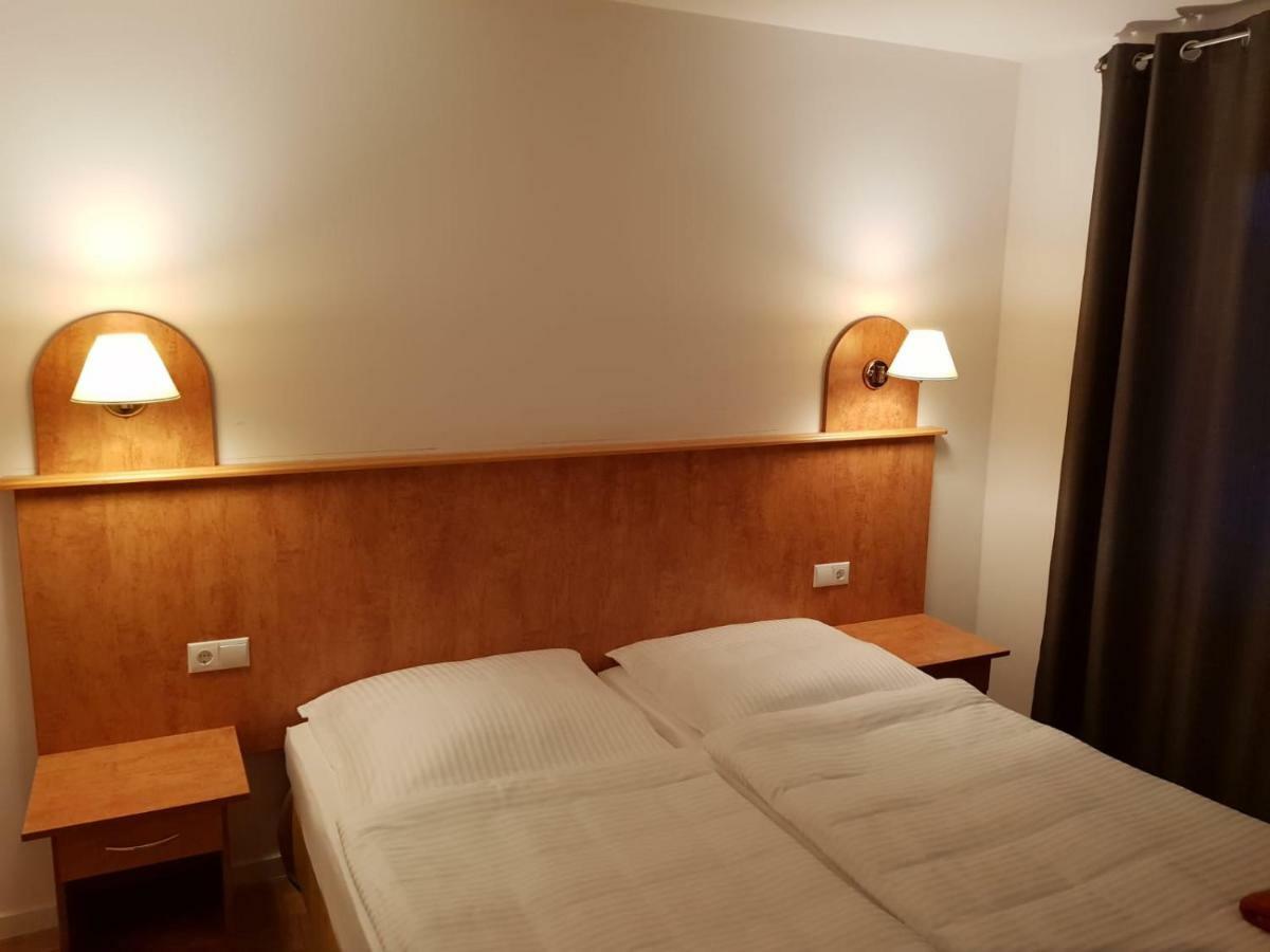 Hotel Krone Ug Deißlingen Εξωτερικό φωτογραφία